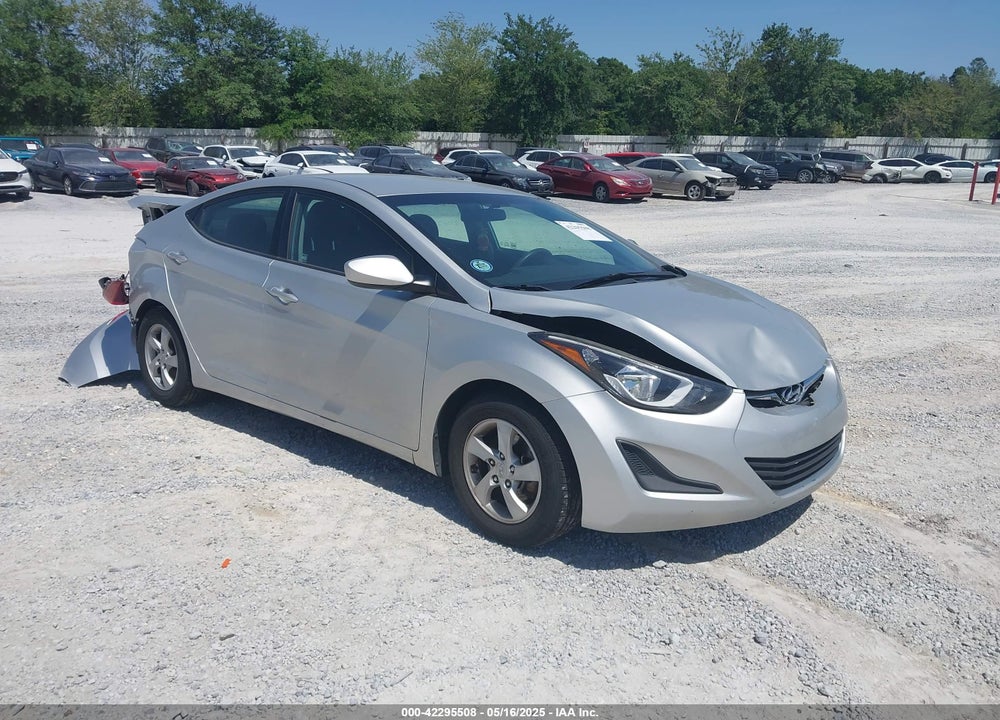 2015 HYUNDAI ELANTRA SE VIN: 5NPDH4AE5FH647808