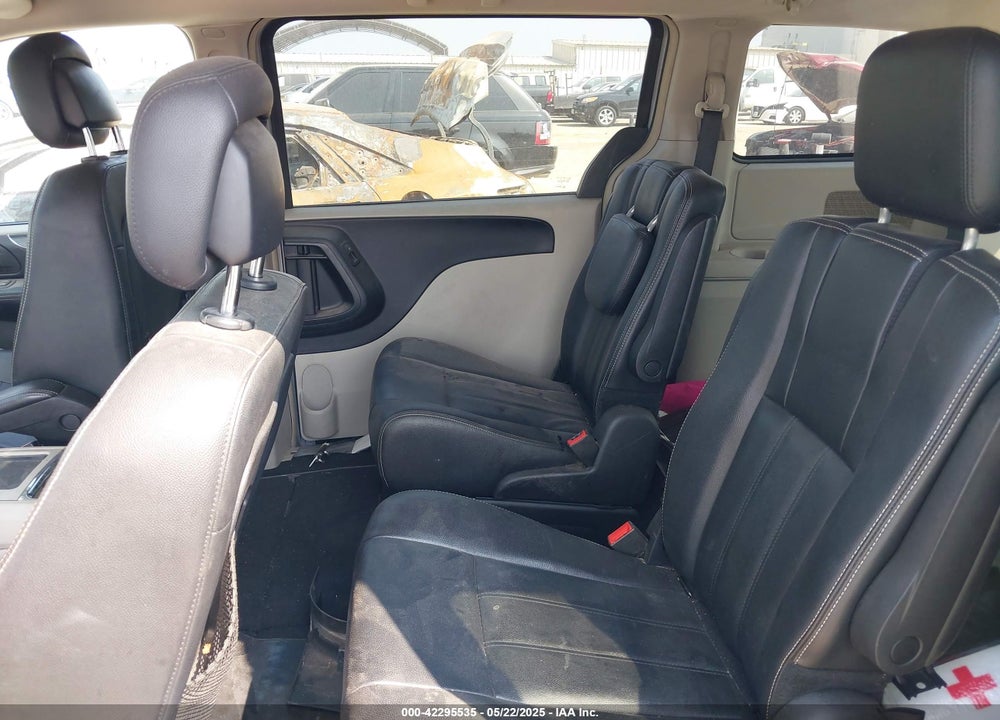 2016 CHRYSLER TOWN & COUNTRY TOURING VIN: 2C4RC1BG6GR299735