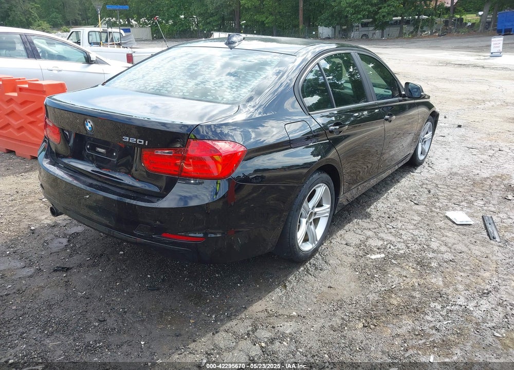 2014 BMW 3 SERIES VIN: WBA3B1C50EP680434