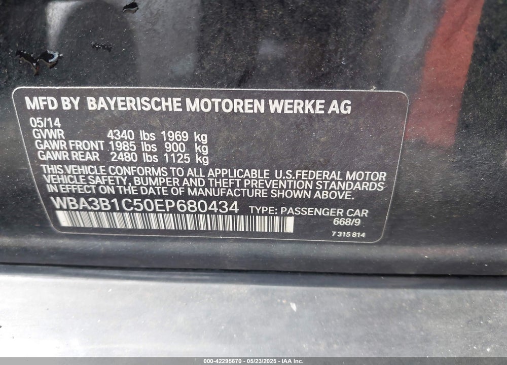 2014 BMW 3 SERIES VIN: WBA3B1C50EP680434