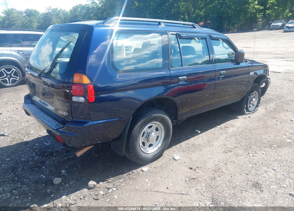 2003 MITSUBISHI MONTERO SPORT ES/LS VIN: JA4MT21HX3J042791