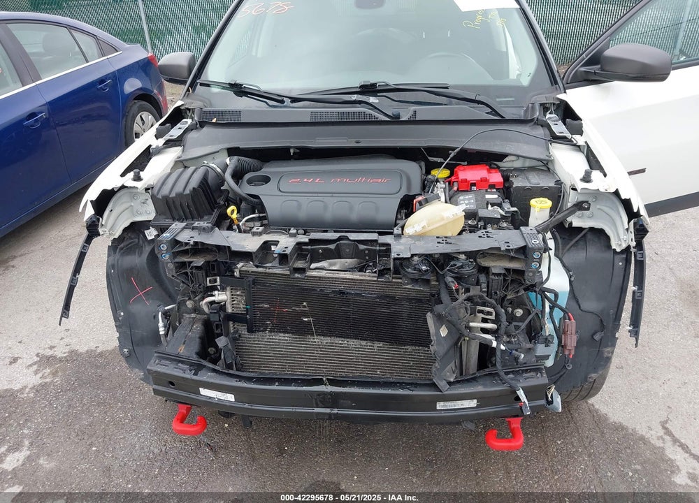 2020 JEEP COMPASS VIN: 3C4NJDDB8LT195584