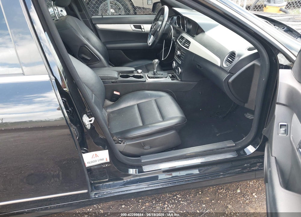 2012 MERCEDES-BENZ C 250 VIN: WDDGF4HB6CR214135