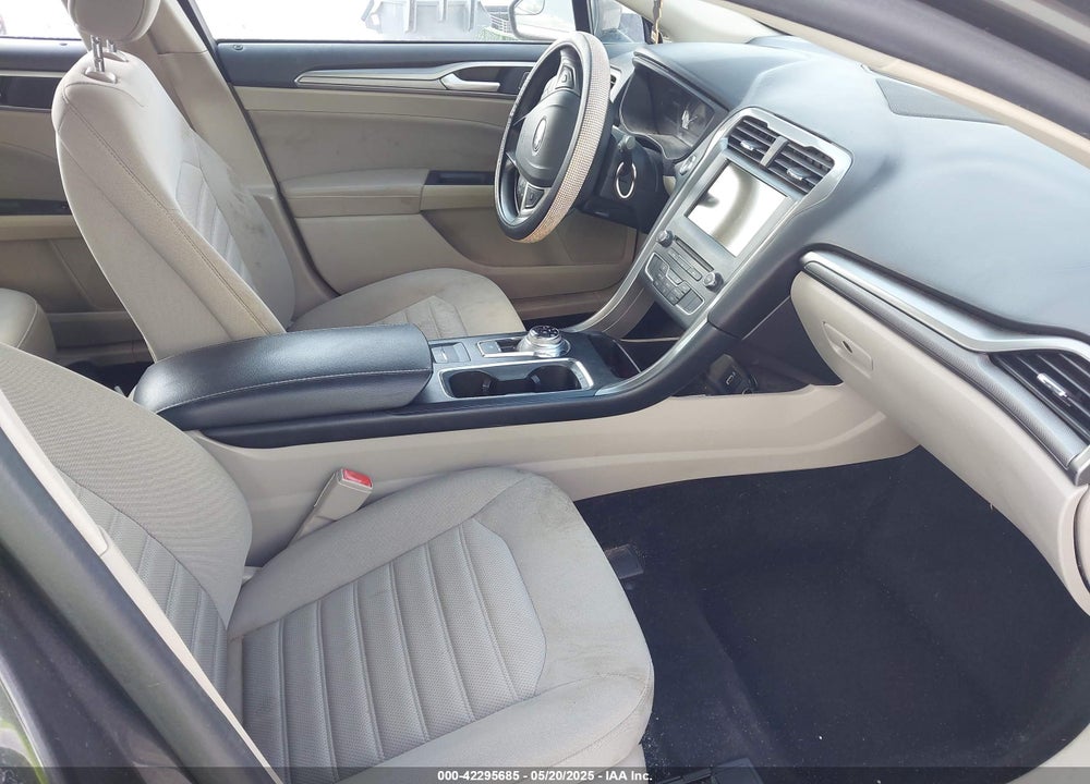 2018 FORD FUSION SE VIN: 3FA6P0HD6JR279863
