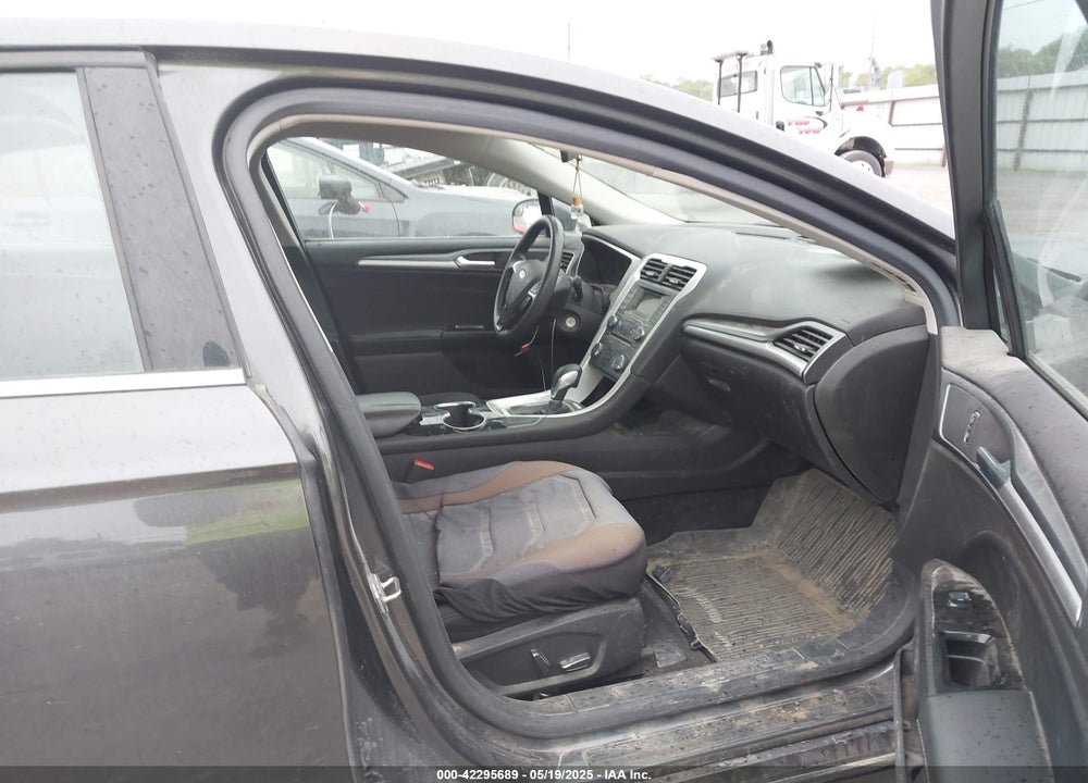 2015 FORD FUSION SE VIN: 1FA6P0H74F5127195