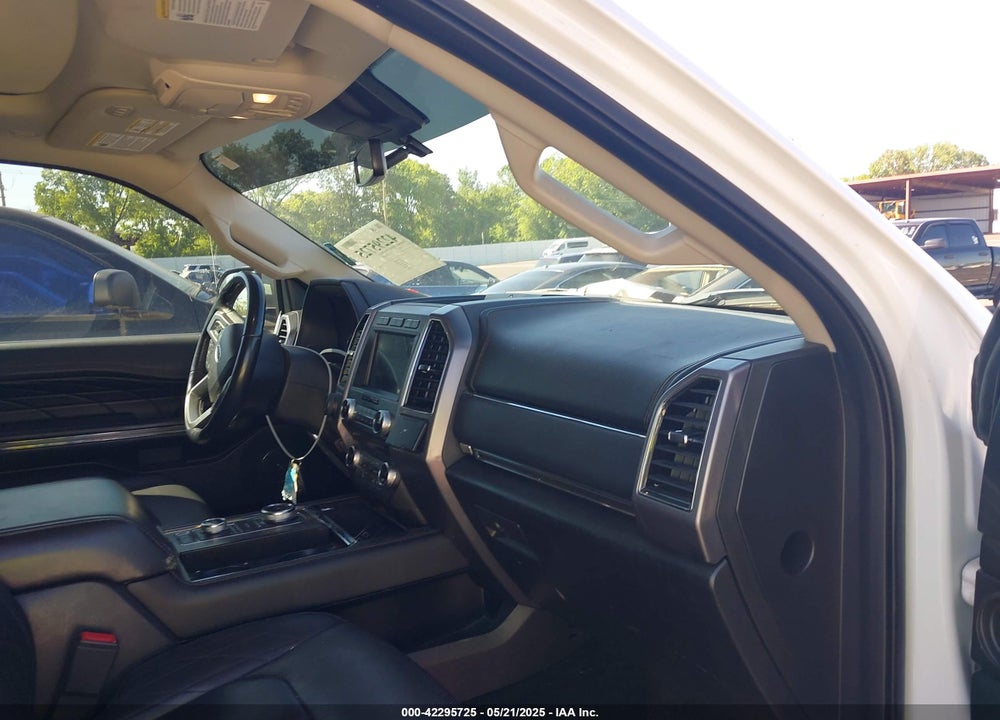2018 FORD EXPEDITION PLATINUM VIN: 1FMJU1MT4JEA01901