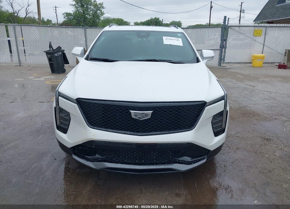 2024 CADILLAC XT4 VIN: 1GYFZFR40RF223782