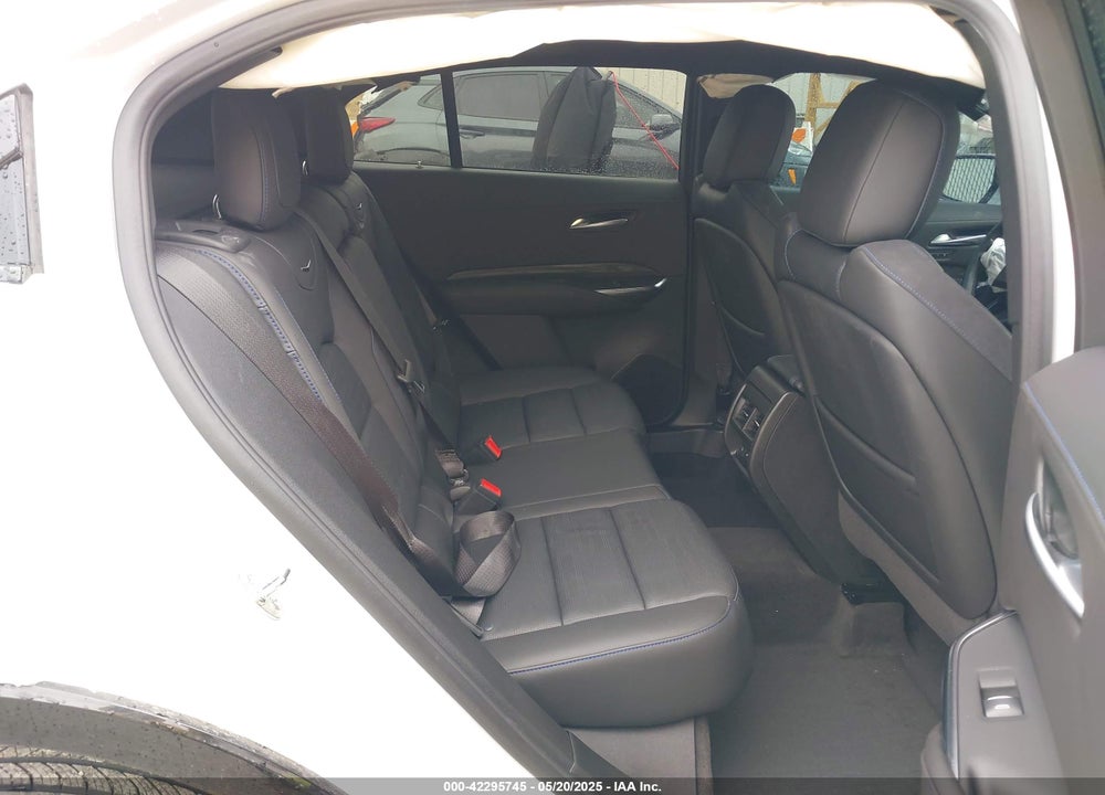 2024 CADILLAC XT4 VIN: 1GYFZFR40RF223782