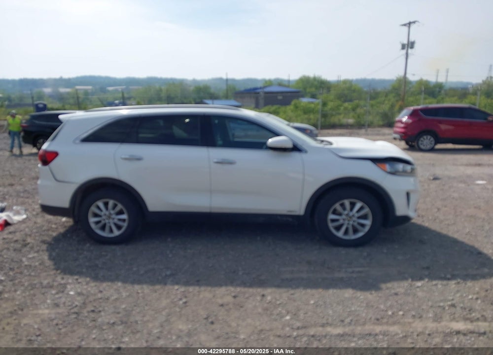 2020 KIA SORENTO 2.4L LX VIN: 5XYPGDA3XLG629029