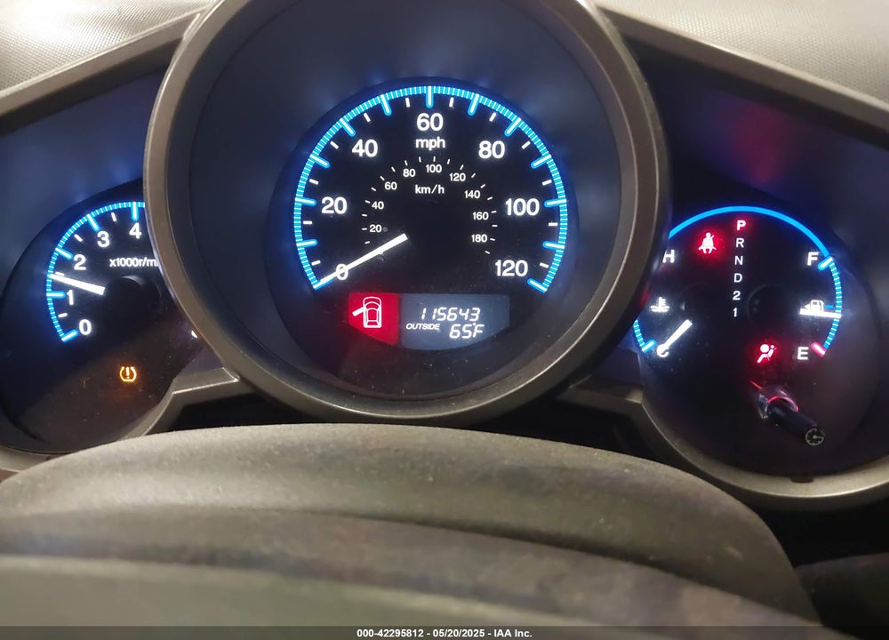 2011 HONDA ELEMENT VIN: 5J6YH2H78BL005760