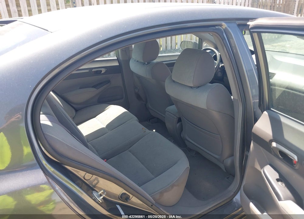 2010 HONDA CIVIC EX VIN: 19XFA1F86AE087258