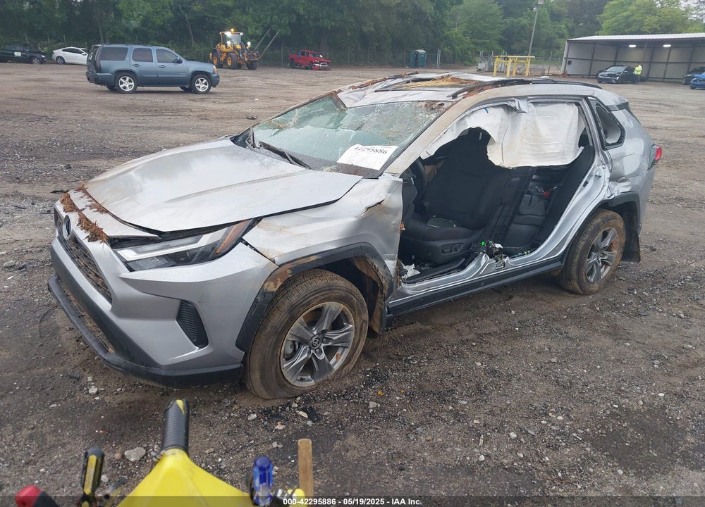 2024 TOYOTA RAV4 HYBRID XLE VIN: 4T3RWRFV5RU132788