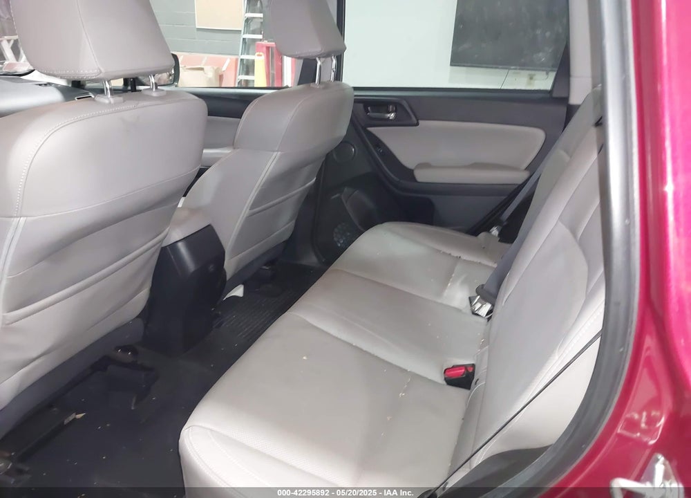 2017 SUBARU FORESTER 2.5I LIMITED VIN: JF2SJARCXHH812784
