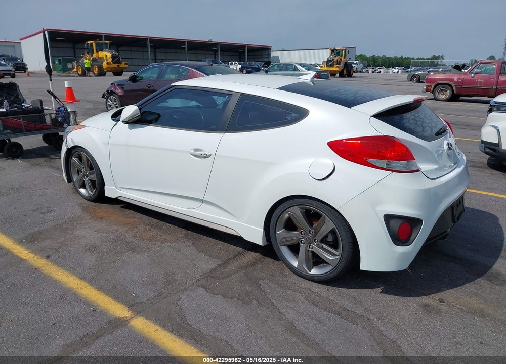 2013 HYUNDAI VELOSTER VIN: KMHTC6AE6DU112233
