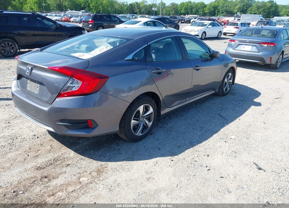 2019 HONDA CIVIC VIN: 2HGFC2F68KH558090