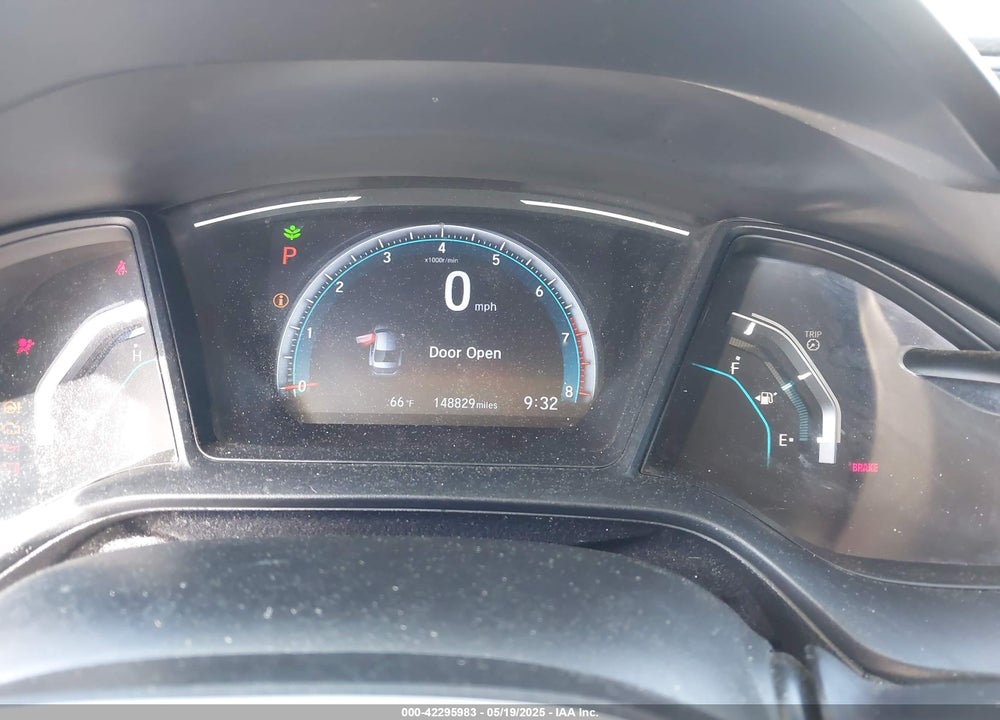 2019 HONDA CIVIC VIN: 2HGFC2F68KH558090