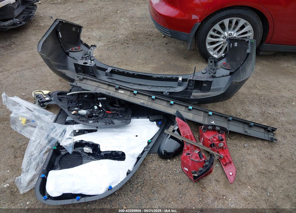 2021 KIA SELTOS VIN: KNDEPCAA3M7082958