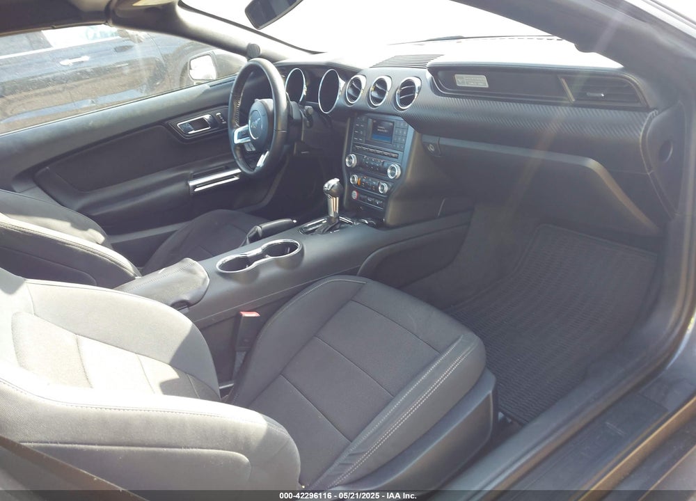 2017 FORD MUSTANG VIN: 1FATP8EM0H5217314