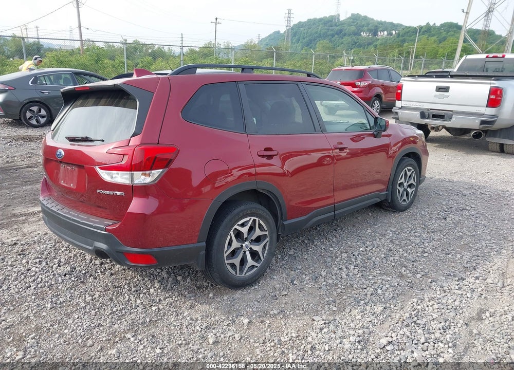 2020 SUBARU FORESTER PREMIUM VIN: JF2SKAGC3LH411974