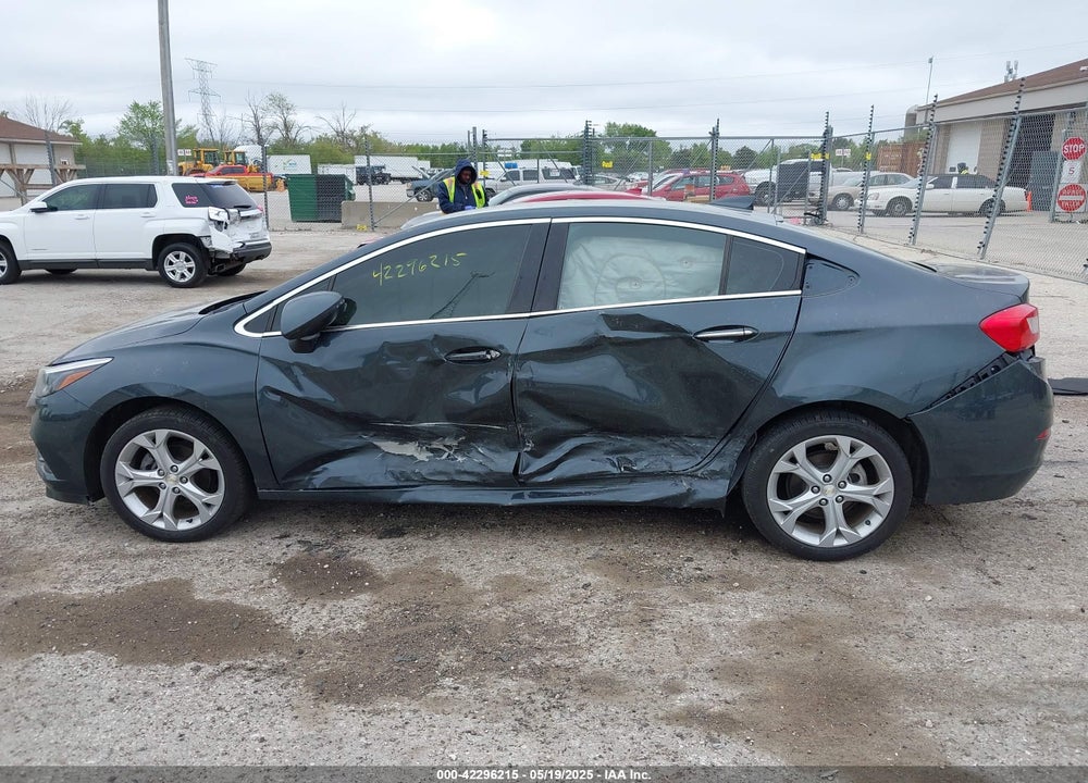 2017 CHEVROLET CRUZE PREMIER AUTO VIN: 1G1BF5SM2H7137909
