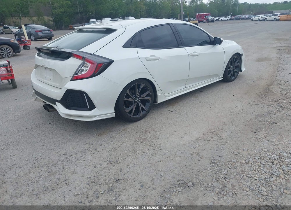 2018 HONDA CIVIC VIN: SHHFK7G47JU235857