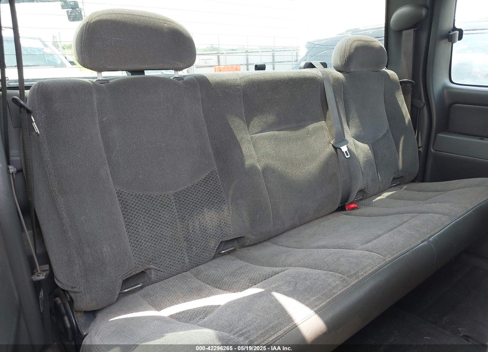 2006 CHEVROLET SILVERADO 1500 LS VIN: 1GCEC19ZX6Z225972