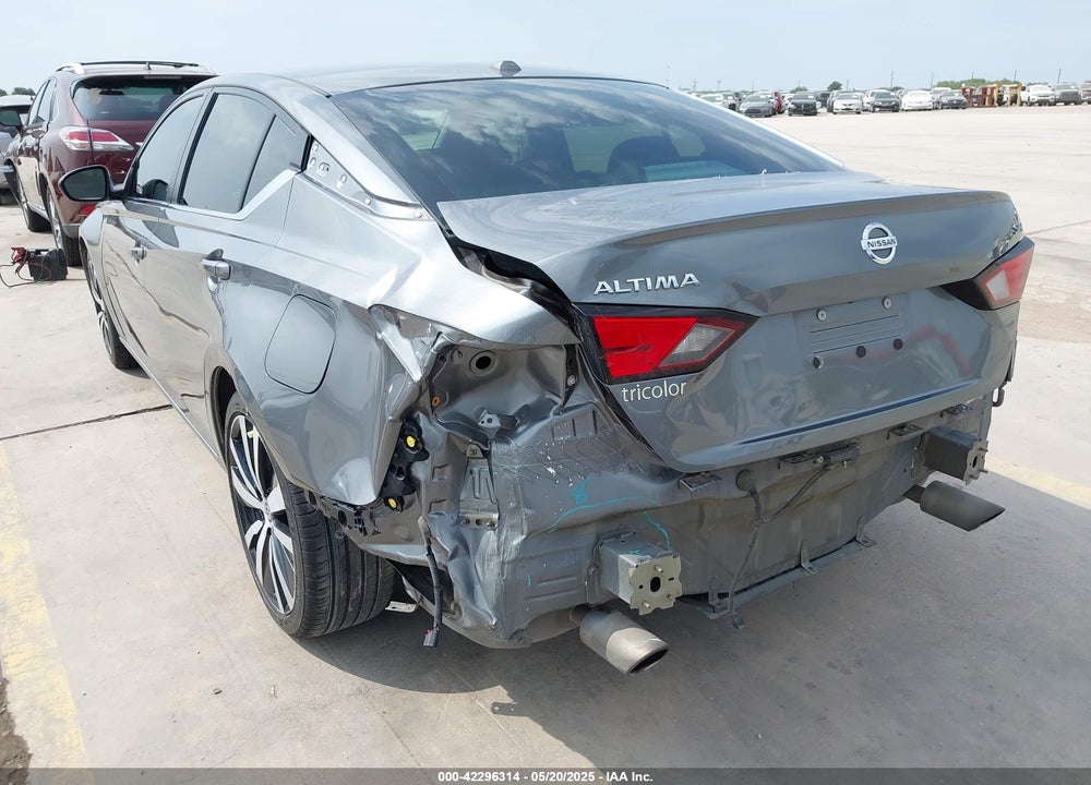 2021 NISSAN ALTIMA SR FWD VIN: 1N4BL4CV1MN303804