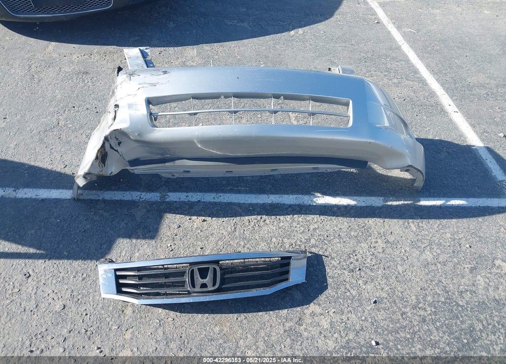 2010 HONDA ACCORD 2.4 EX-L VIN: 1HGCP2F86AA138267