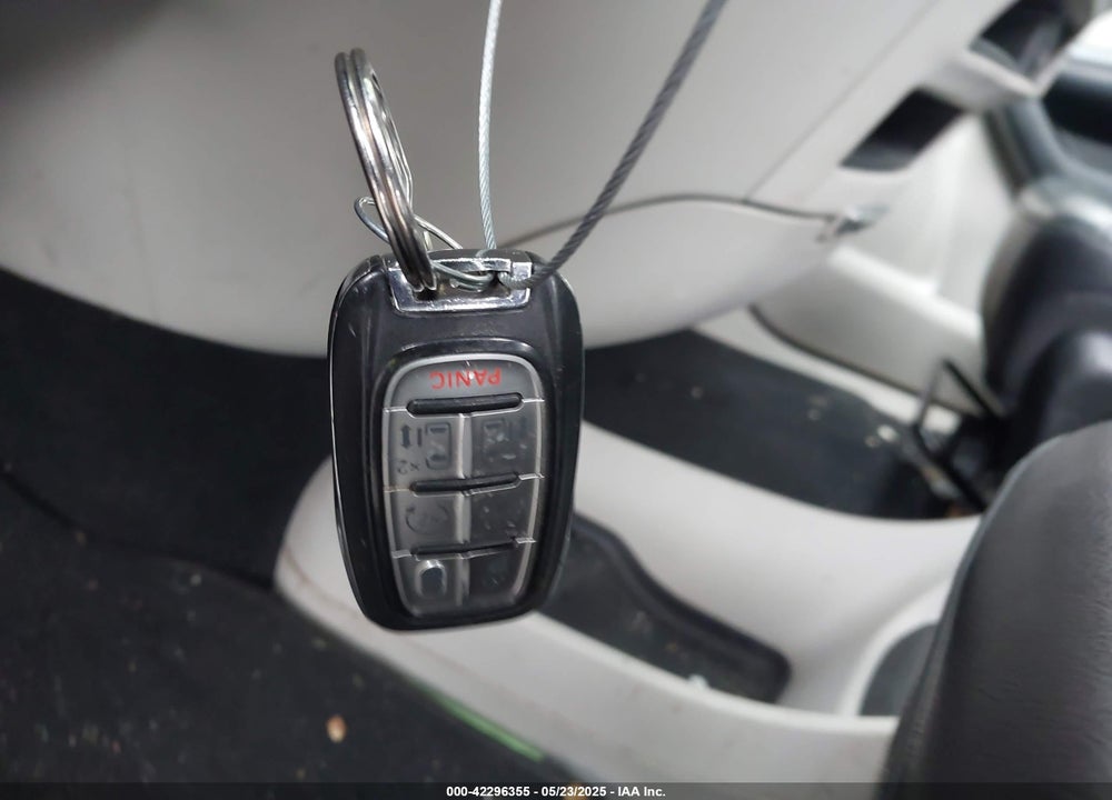 2018 CHRYSLER PACIFICA TOURING L VIN: 2C4RC1BG0JR317847