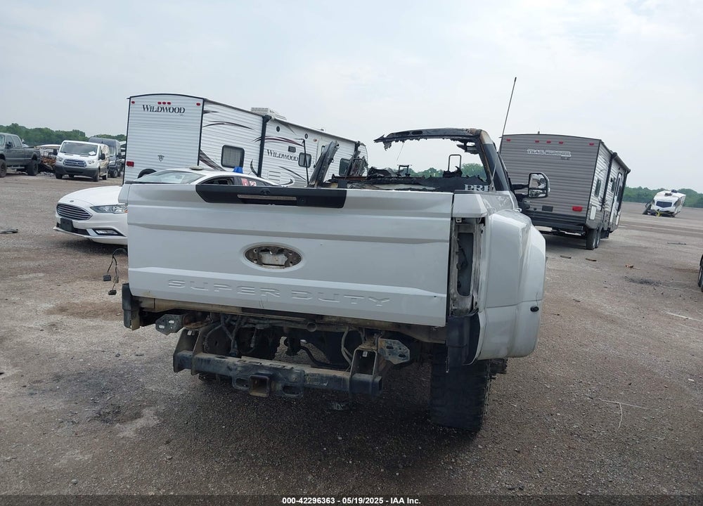 2019 FORD F-350 LARIAT VIN: 1FT8W3DT5KED64377