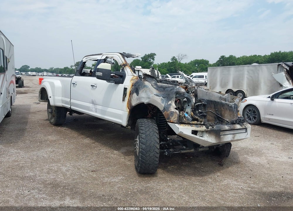 2019 FORD F-350 LARIAT VIN: 1FT8W3DT5KED64377