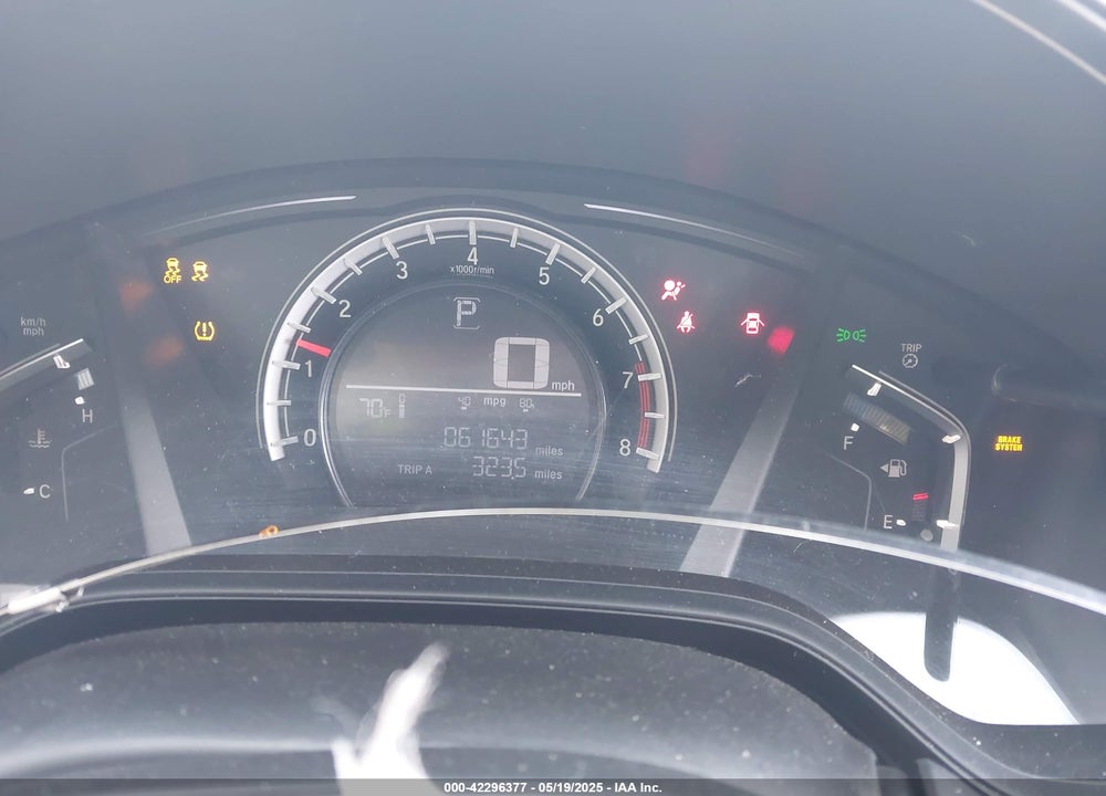 2019 HONDA CR-V VIN: 2HKRW5H33KH418401