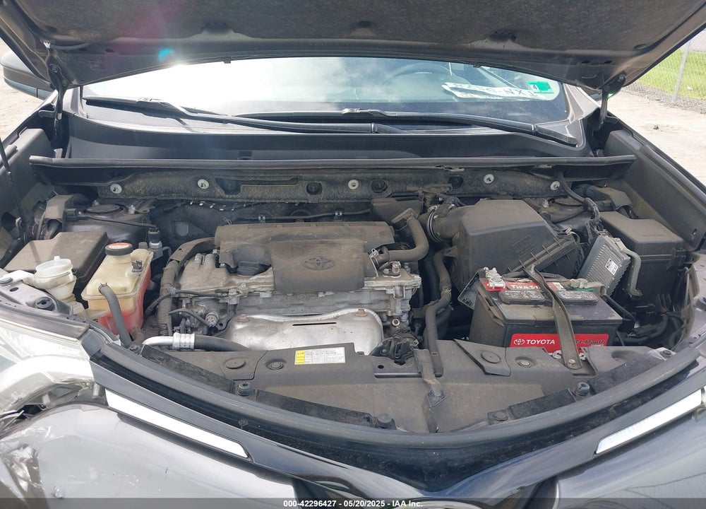 2016 TOYOTA RAV4 VIN: JTMBFREV8GJ051136