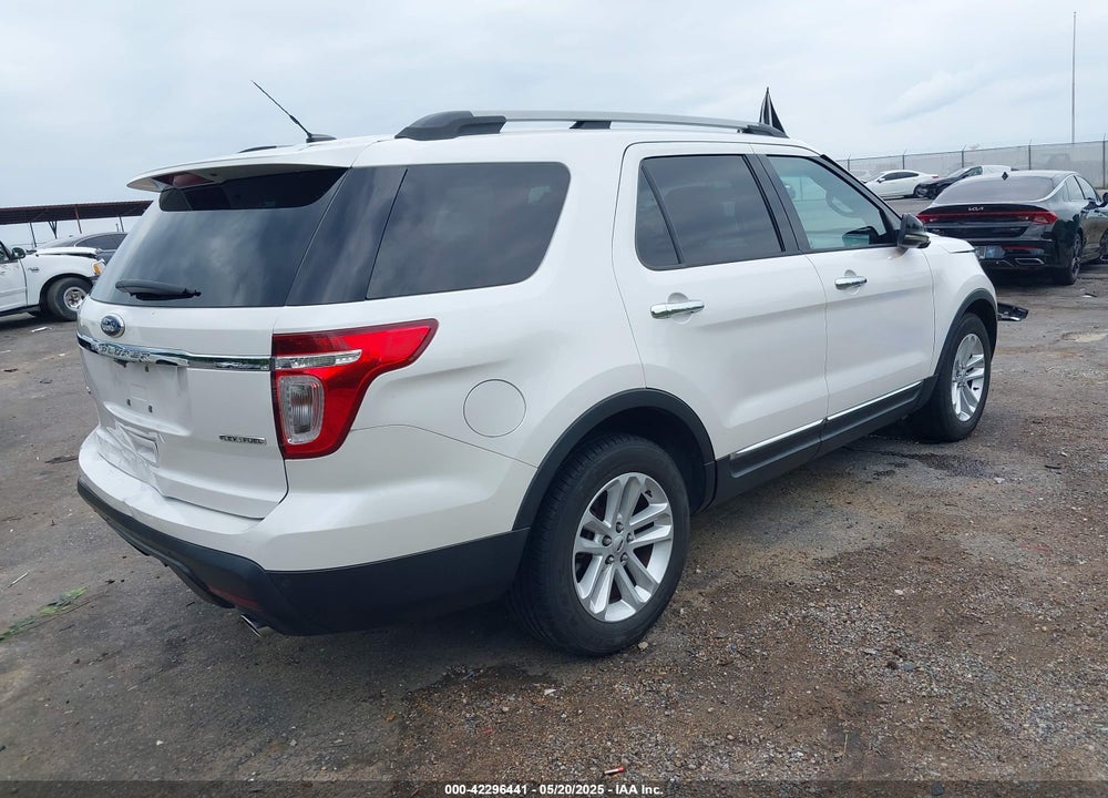 2013 FORD EXPLORER XLT VIN: 1FM5K7D84DGA17157