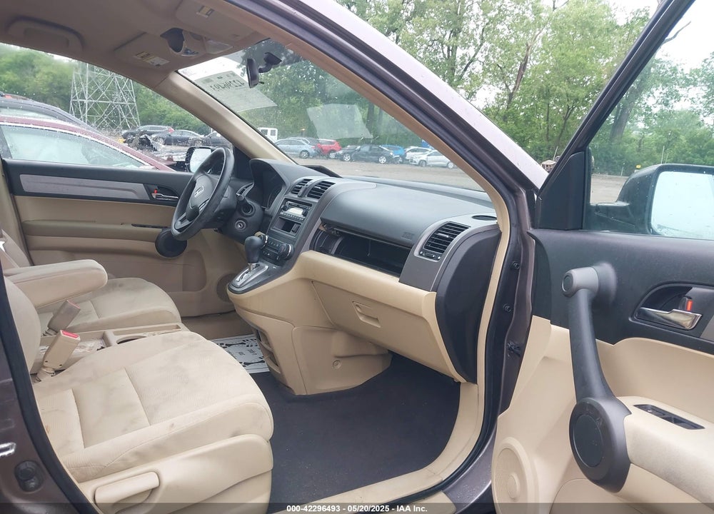 2011 HONDA CR-V LX VIN: 3CZRE3H33BG701049