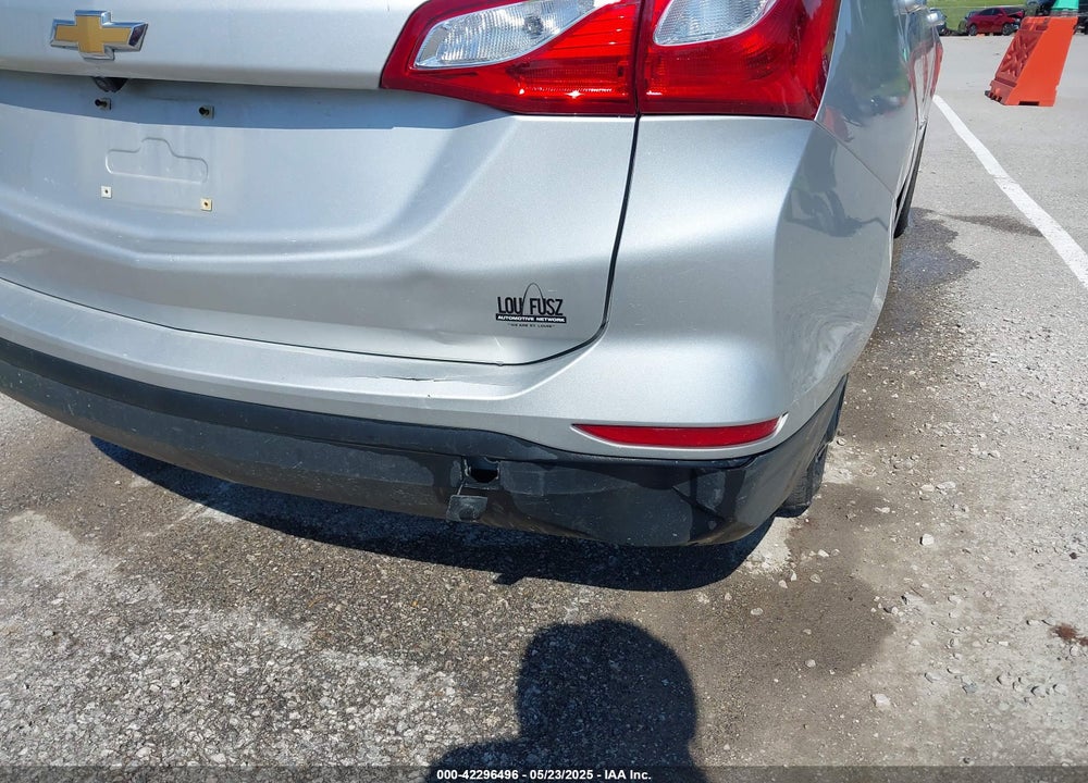 2019 CHEVROLET EQUINOX LS VIN: 3GNAXHEV3KS626499