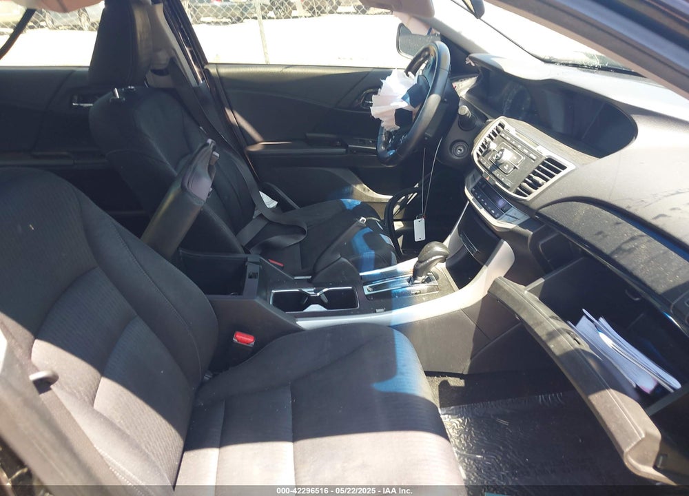2013 HONDA ACCORD VIN: 1HGCR2F53DA273775
