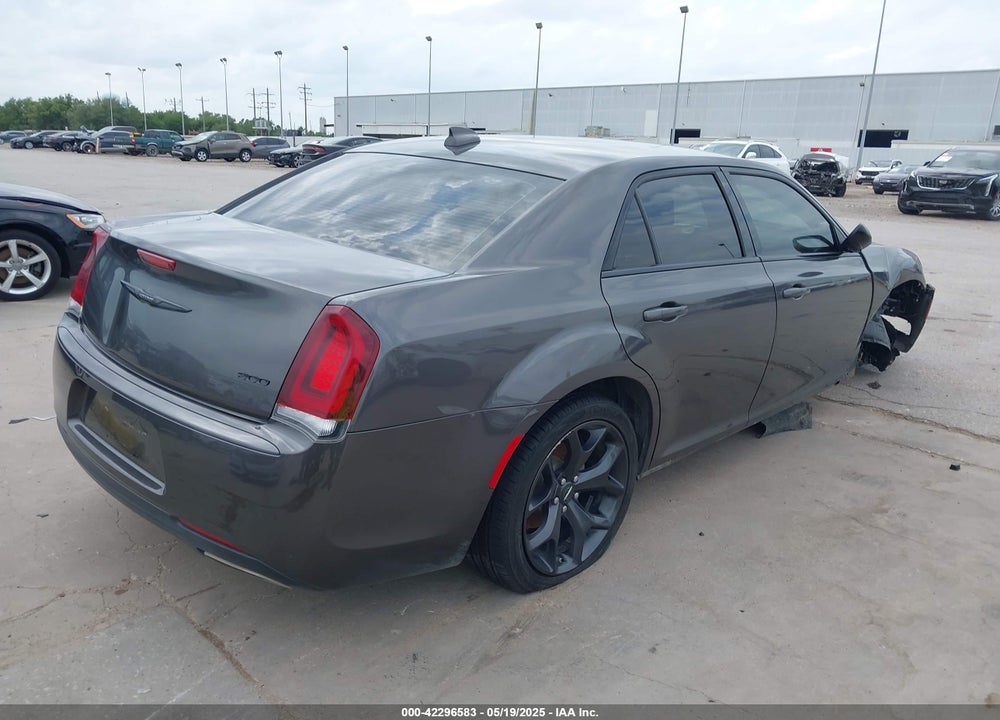 2023 CHRYSLER 300 VIN: 2C3CCAAG6PH538167