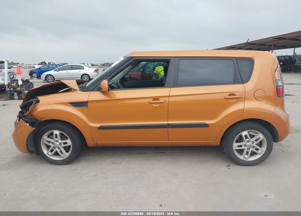 2011 KIA SOUL VIN: KNDJT2A21B7312300