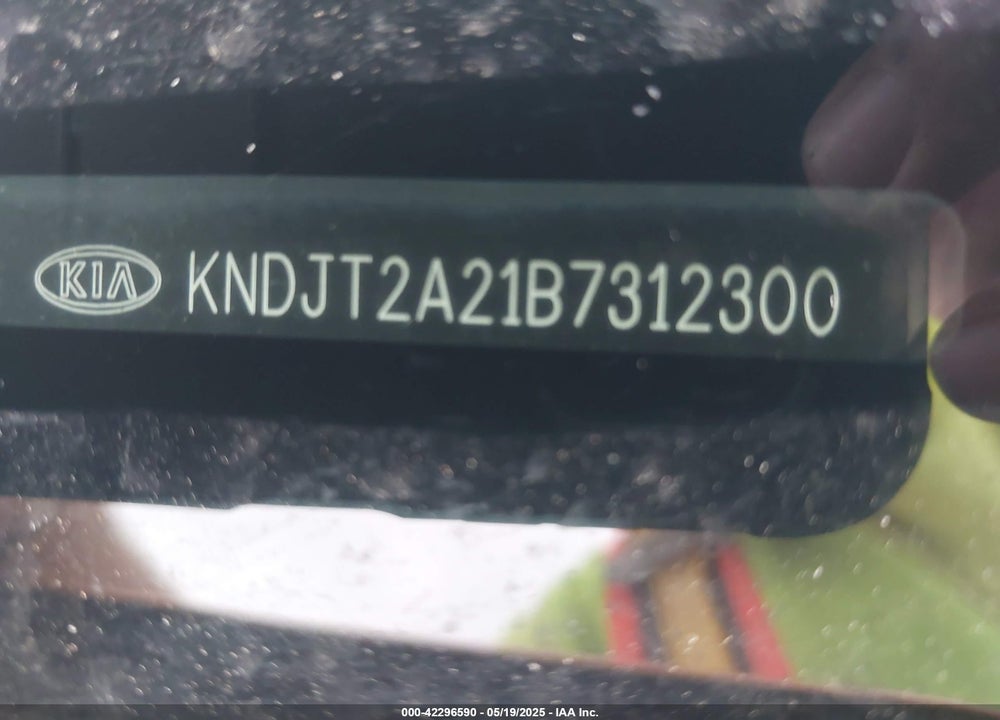 2011 KIA SOUL VIN: KNDJT2A21B7312300
