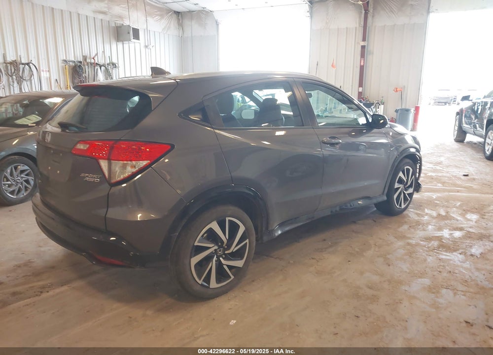 2019 HONDA HR-V VIN: 3CZRU6H18KG706038
