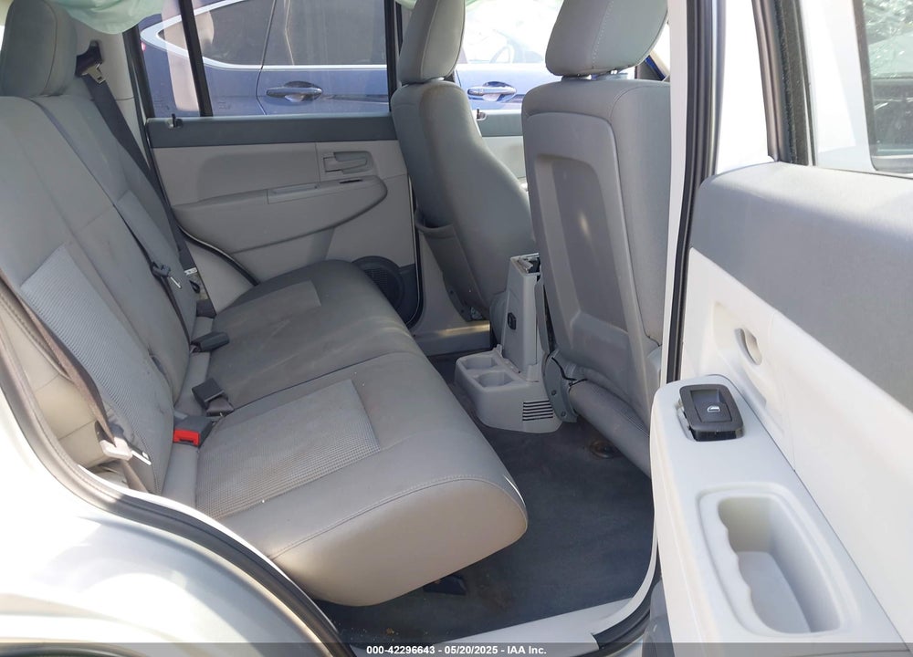 2008 JEEP LIBERTY VIN: 1J8GP28K88W134638