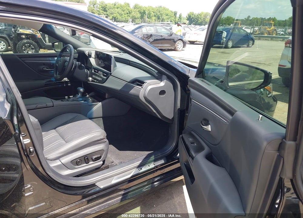 2024 LEXUS ES 350 VIN: 58AEZ1B15RU180643