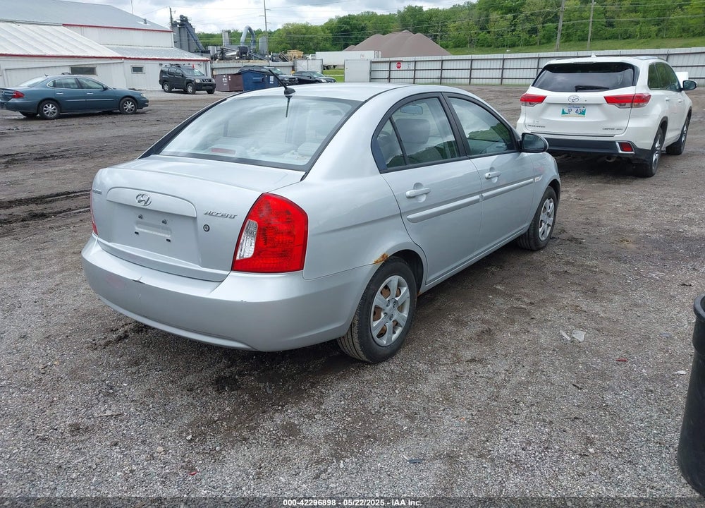 2007 HYUNDAI ACCENT VIN: KMHCN46C57U155326