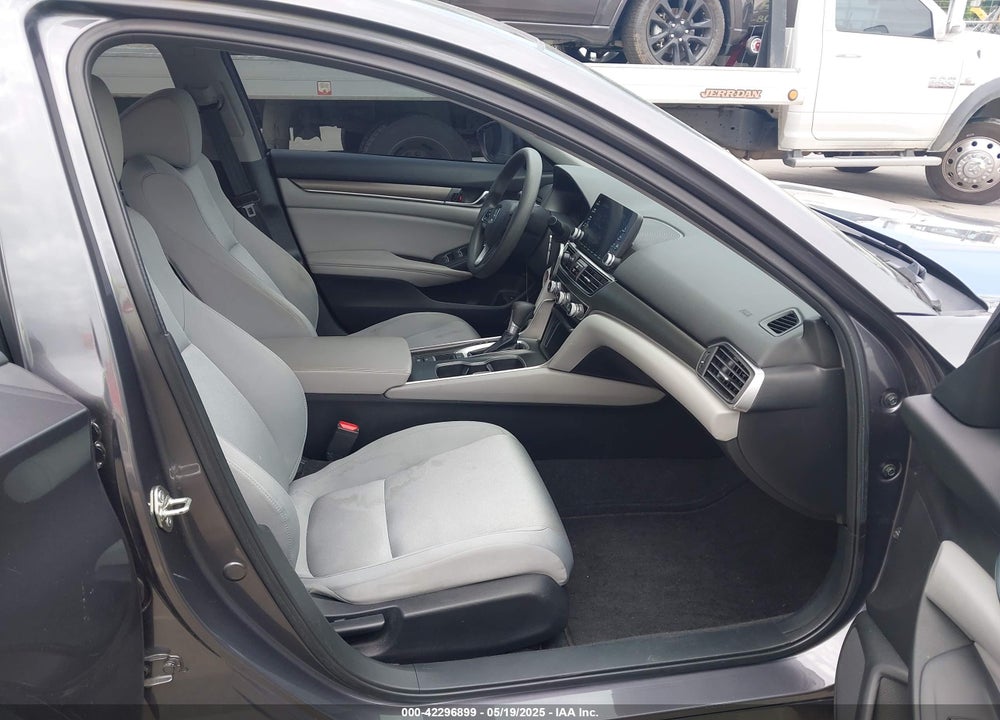 2018 HONDA ACCORD VIN: 1HGCV1F16JA178187