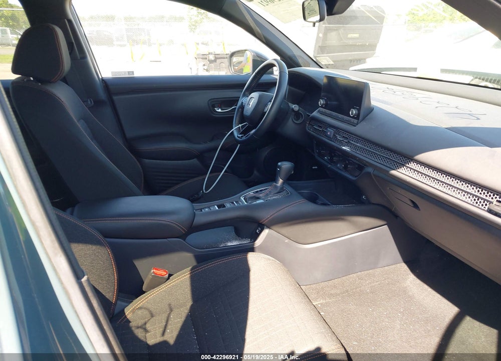 2023 HONDA HR-V VIN: 3CZRZ1H53PM705427