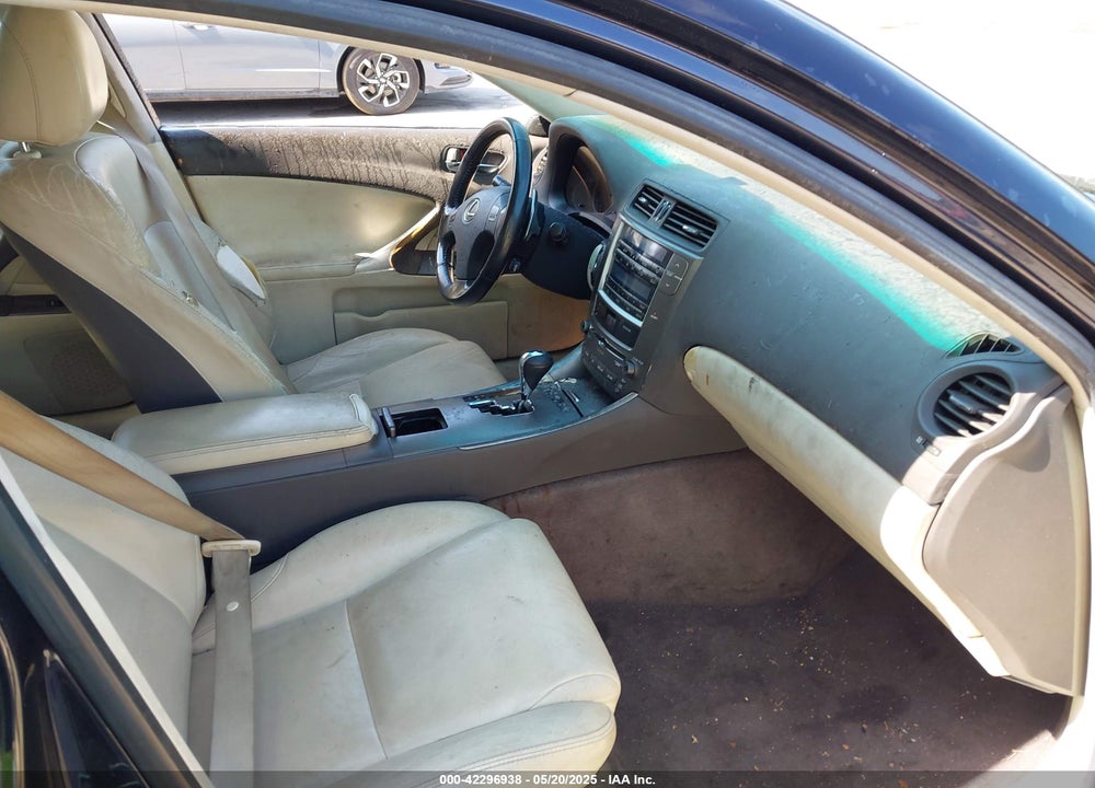 2009 LEXUS IS 250 VIN: JTHCK262592029148