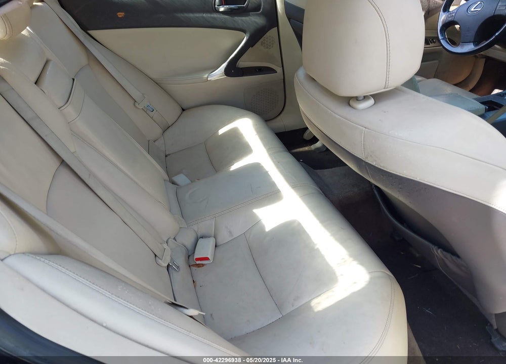 2009 LEXUS IS 250 VIN: JTHCK262592029148