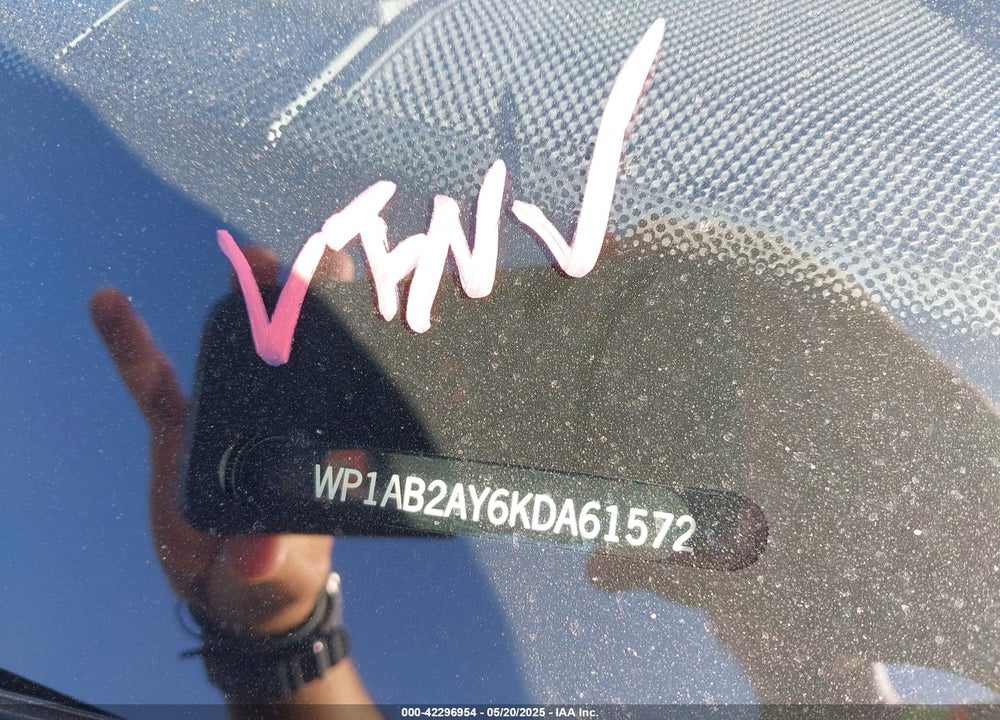 2019 PORSCHE CAYENNE S VIN: WP1AB2AY6KDA61572