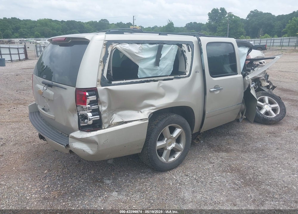 2013 CHEVROLET SUBURBAN 1500 LTZ VIN: 1GNSKKE79DR137015